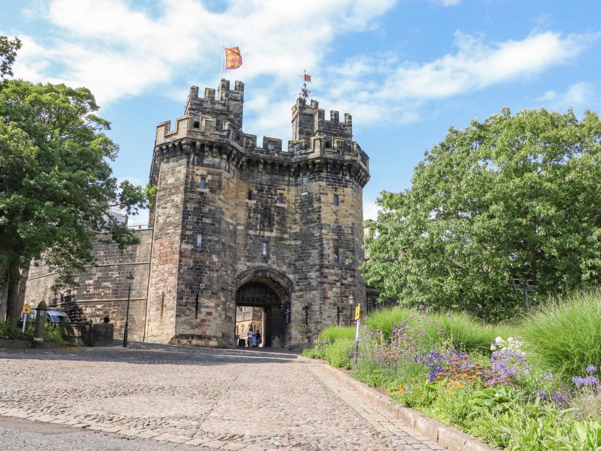 Villa 5 Castle Hill à Lancaster Extérieur photo